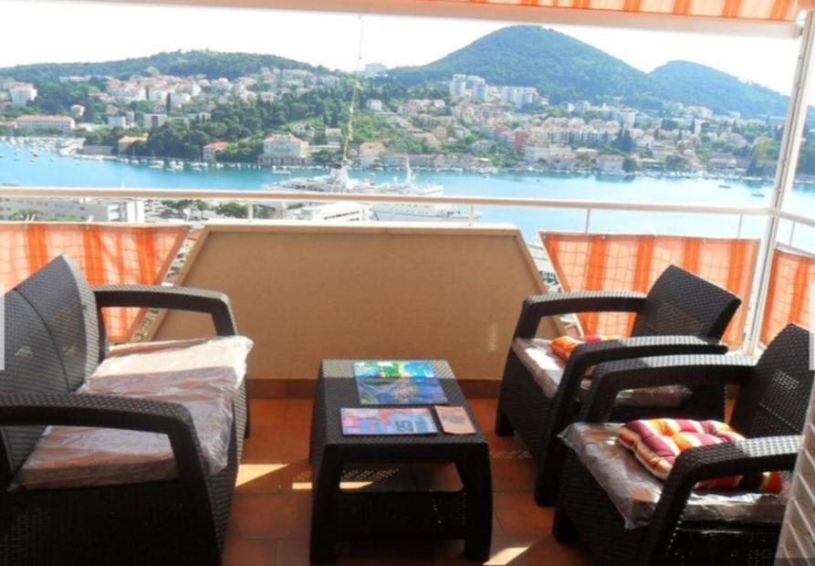 Rooms Anela With Large Common Tarrace And Beautiful Sea View Dubrovnik Exterior photo