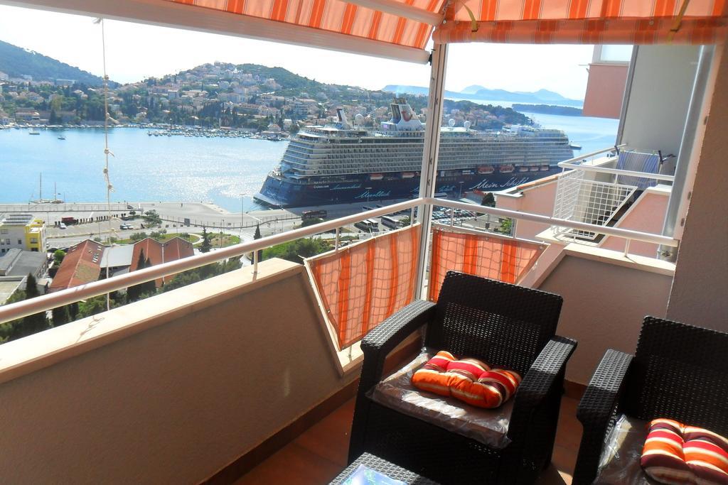 Rooms Anela With Large Common Tarrace And Beautiful Sea View Dubrovnik Exterior photo